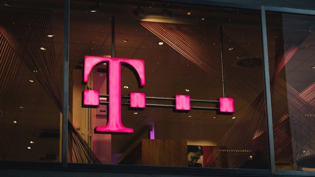 T-Mobile $200 Gift Card Lawsuit Update: What Started the Case